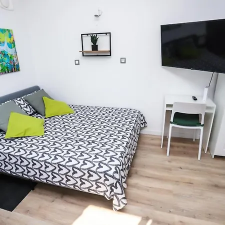 Nina Apartman *